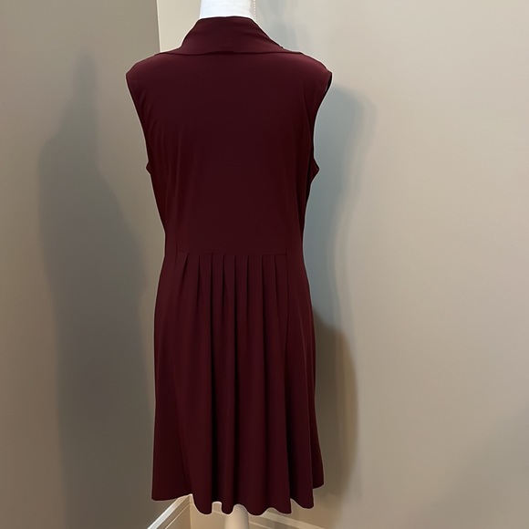 Bali Plum Colored Sleeveless Party Dress - Picture 4 of 7